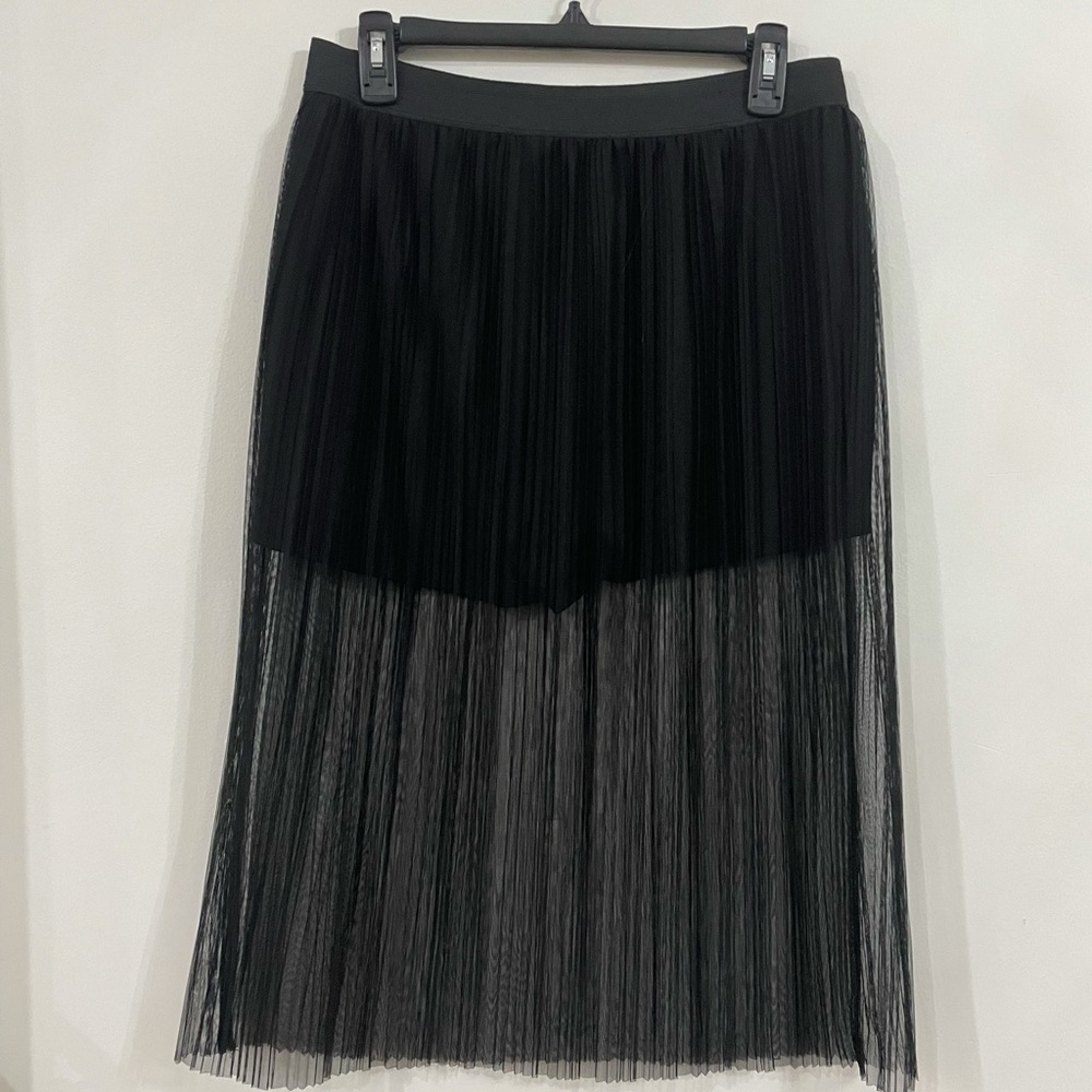 BLACK SHEER SKORT/SKIRT